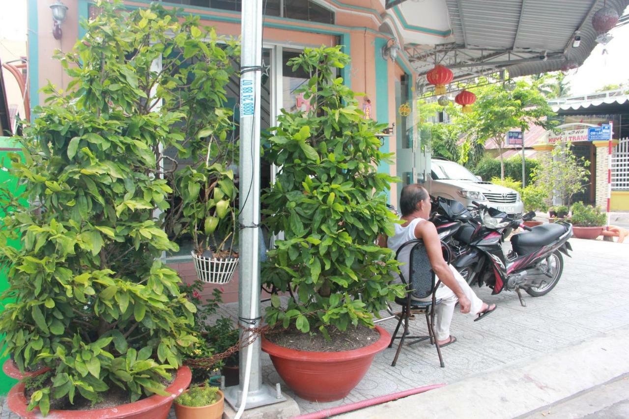 Huynh Huong Guesthouse Hà Tiên Zewnętrze zdjęcie